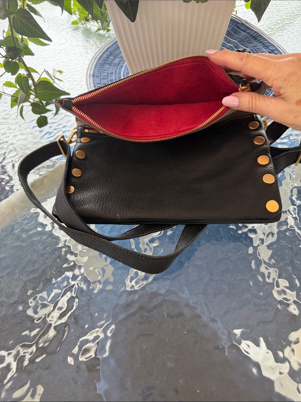HAMMITT. Los Angel s Black Leather Crossbody Bag with Gold Stud Details - Picture 2 of 4